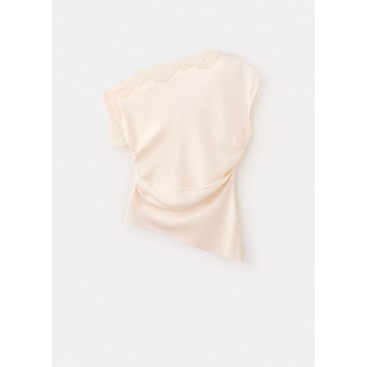 Haut satiné asymétrique avec détails en dentelle écru, MANGO