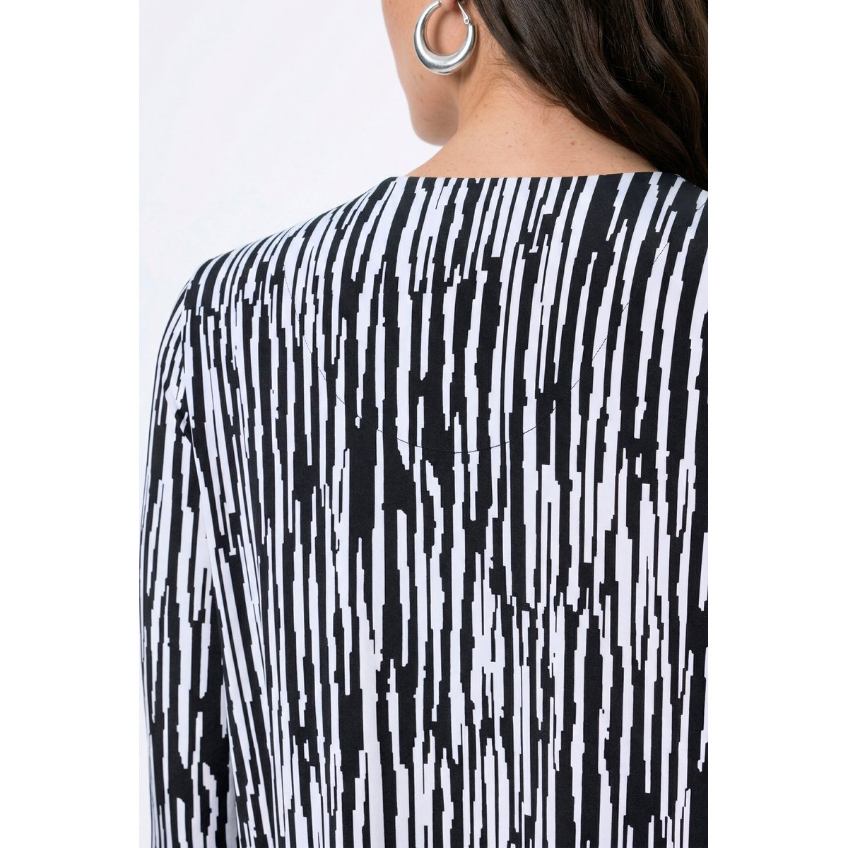 T-shirt rayé au tombé fluide noir, ULLA POPKEN
