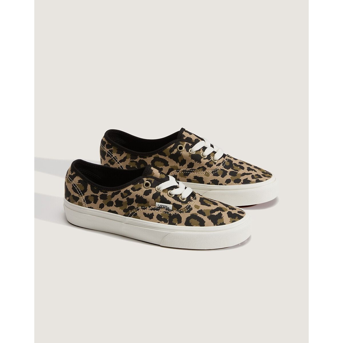 Baskets basses AUTHENTIC léopard, VANS