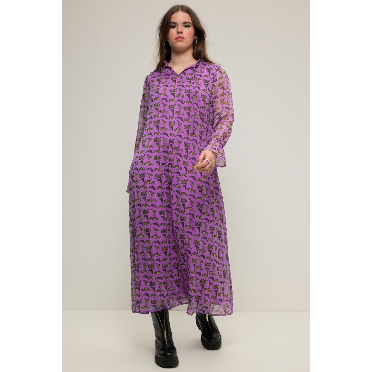 Robe maxi trapèze en mousseline. Imprimé lavande, STUDIO UNTOLD
