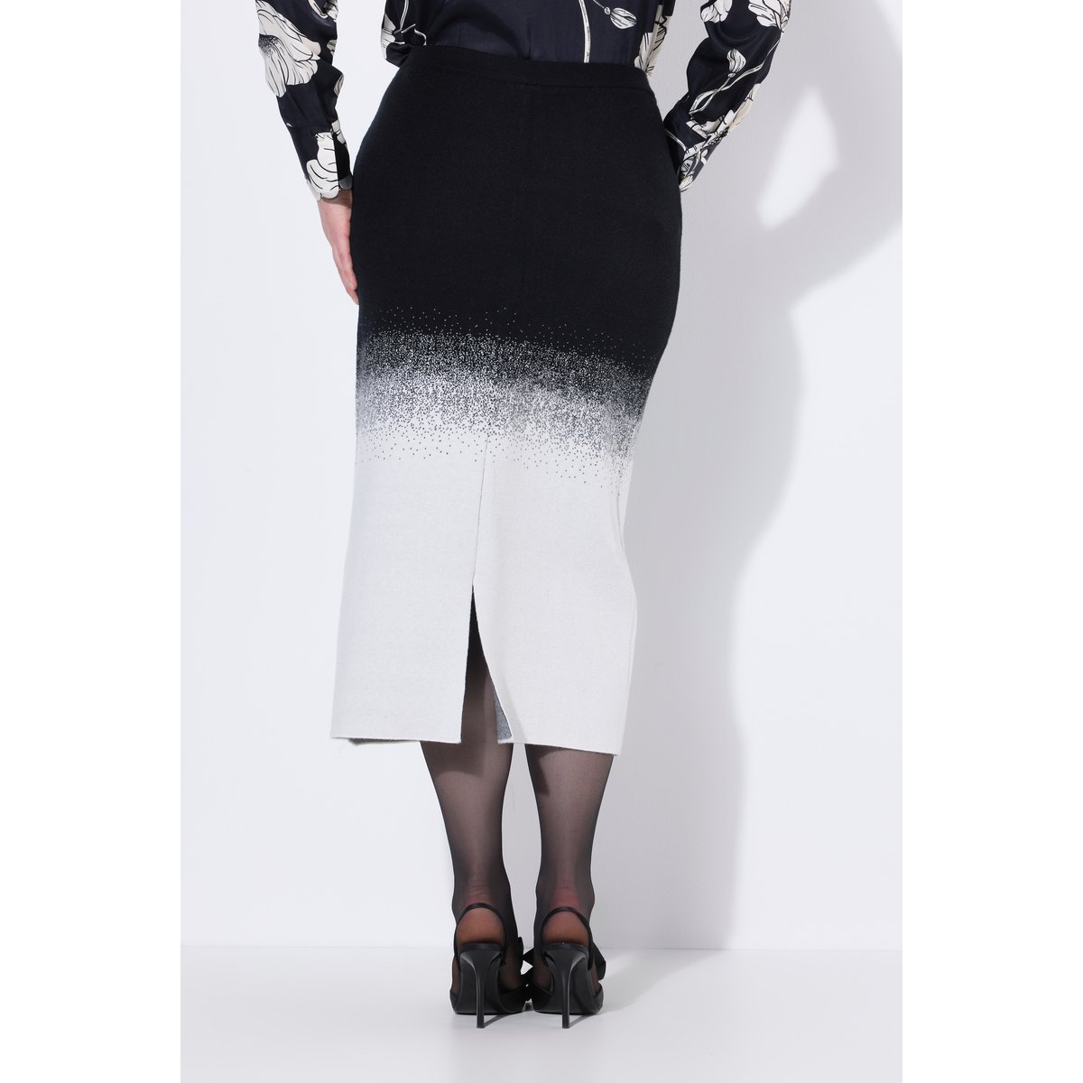 Jupe midi en maille à dégradé de couleurs noir, ULLA POPKEN