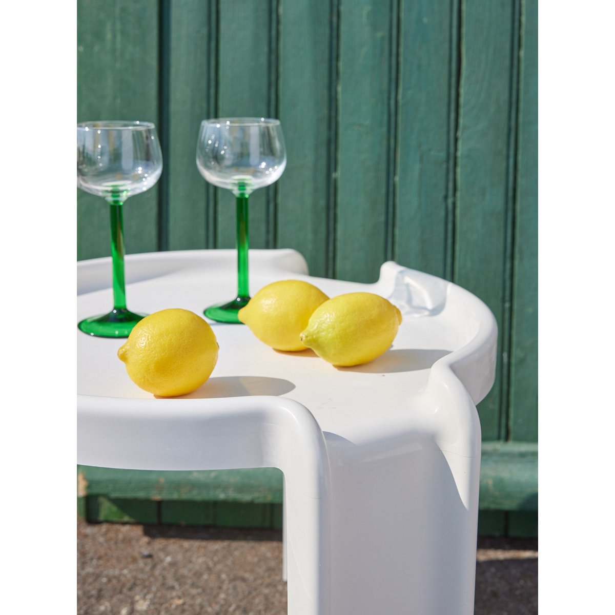 Table basse design blanche Donna N°1088 - Bon état blanc, DEBONGOUT