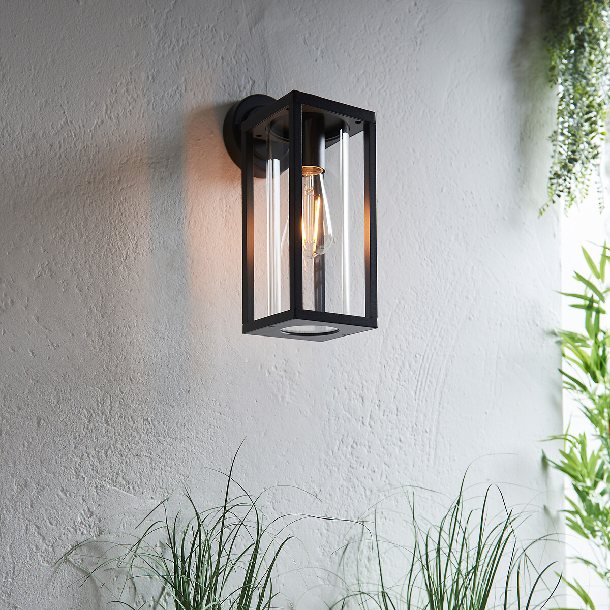 Hayden Outdoor Wall Light black, ÉDITÉ