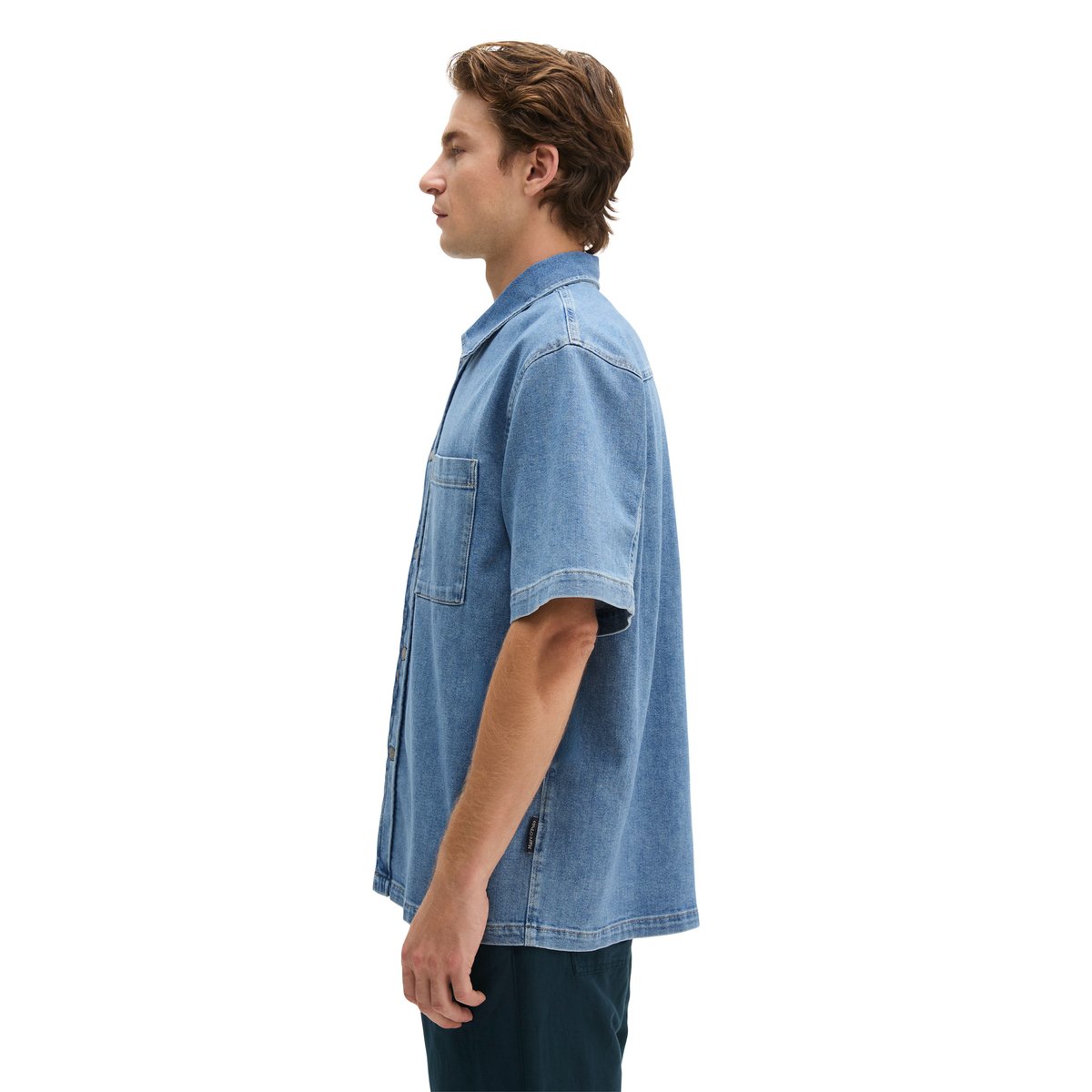 Chemise en jean à manches courtes regular en denim de coton bio léger bleu moyen, MARC O'POLO