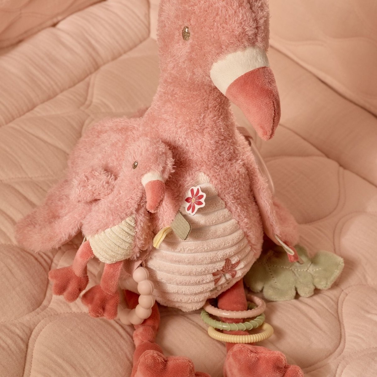 Peluche d'activités rose, blanc cassé, LITTLE DUTCH
