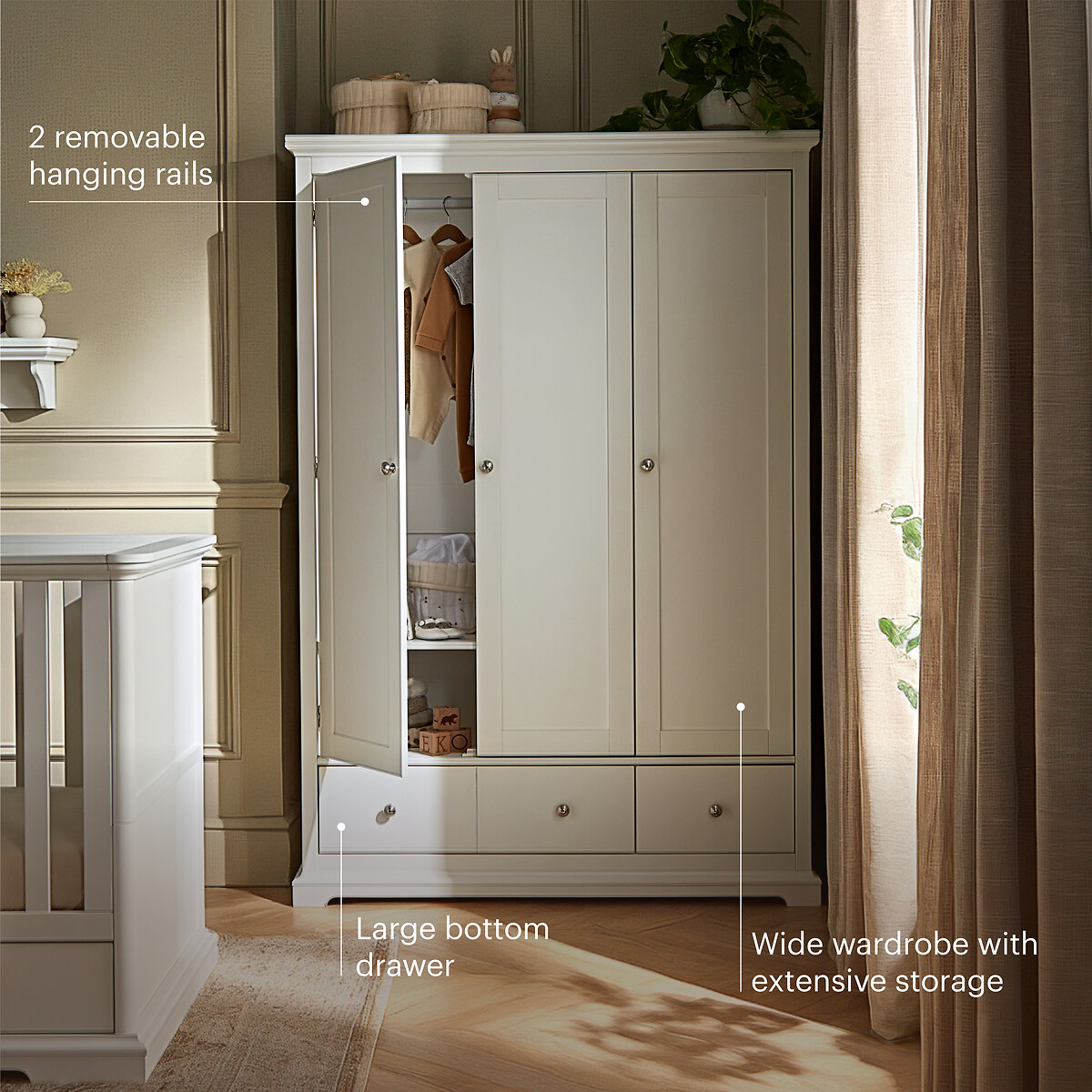 Beaumont Triple Nursery Wardrobe white, CUDDLECO