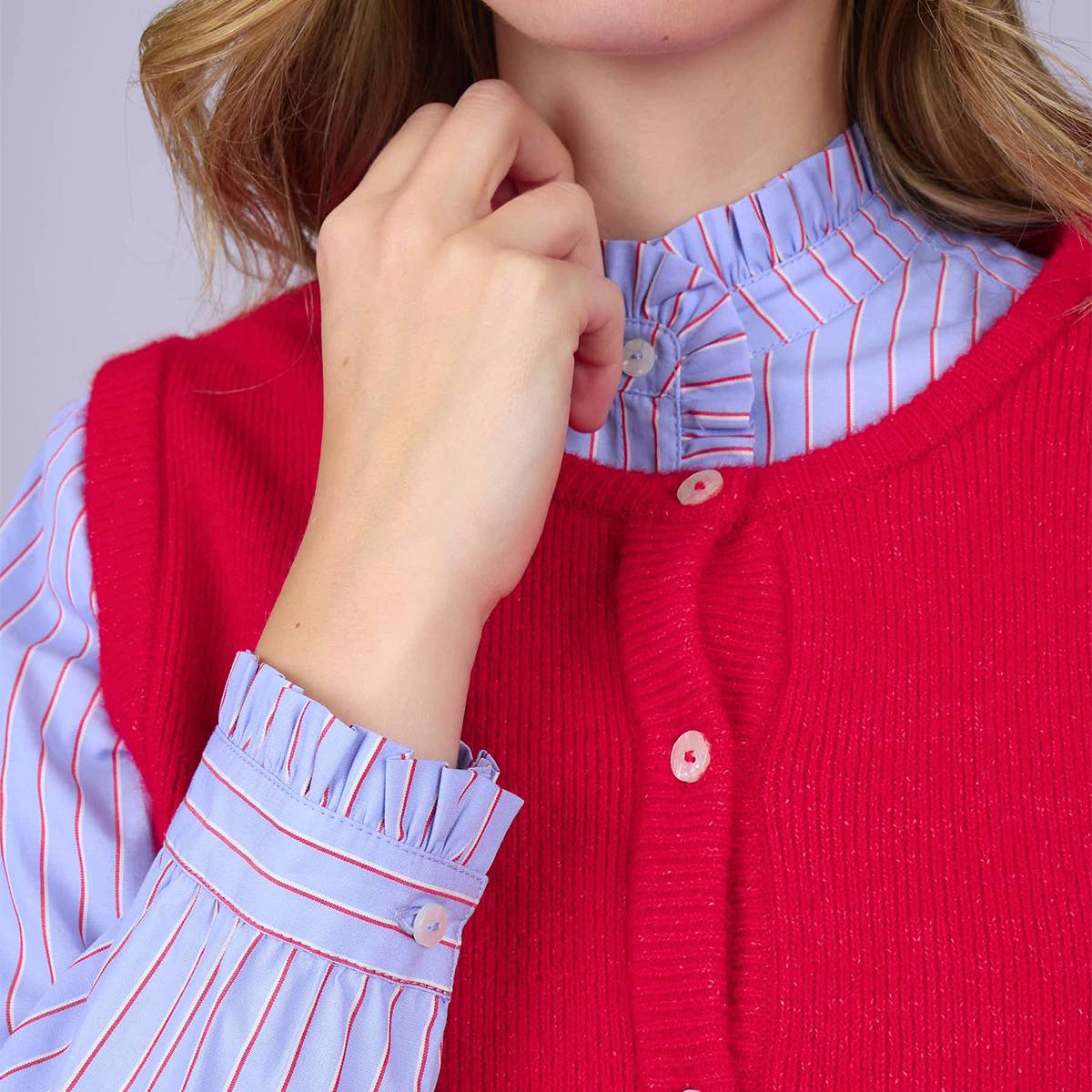 Cardigan sans manche rouge, MISE AU GREEN