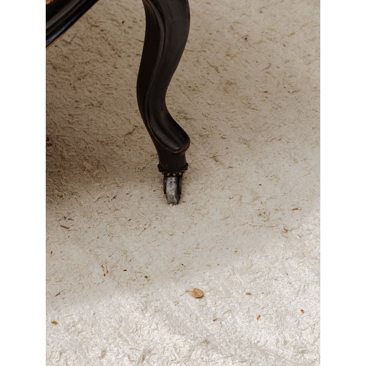 Paire de fauteuils Napoléon III en bois et tissu Ernest N°972 - Bon état noir, DEBONGOUT