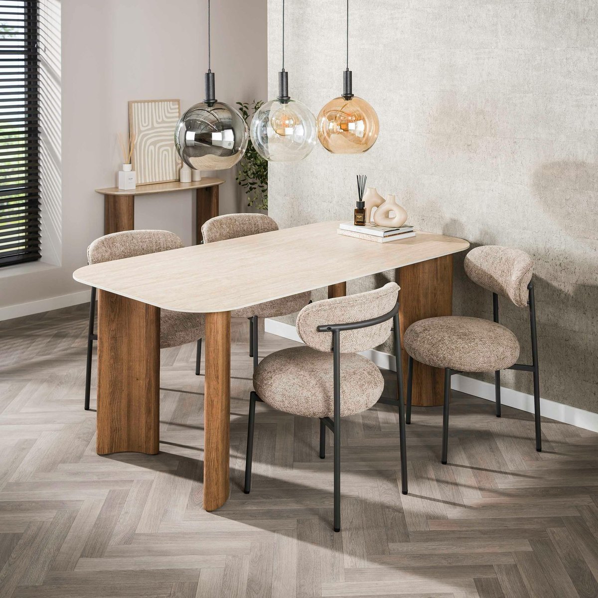 Table à manger céramique 3D à bords arrondis 180 cm COLISEE beige, PIER IMPORT