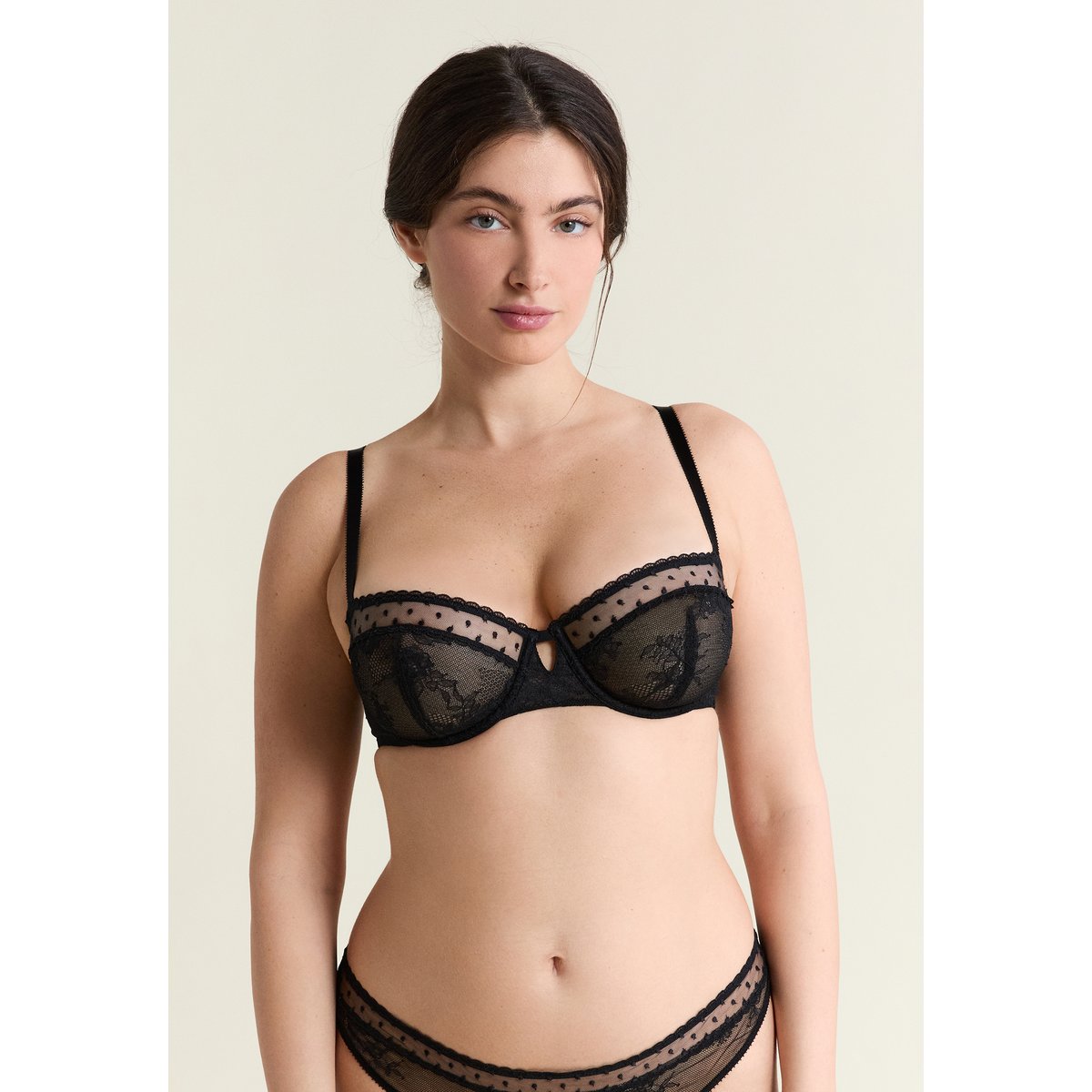 Soutien-gorge N.4 - Les coques fines PLUME noir, ETAM