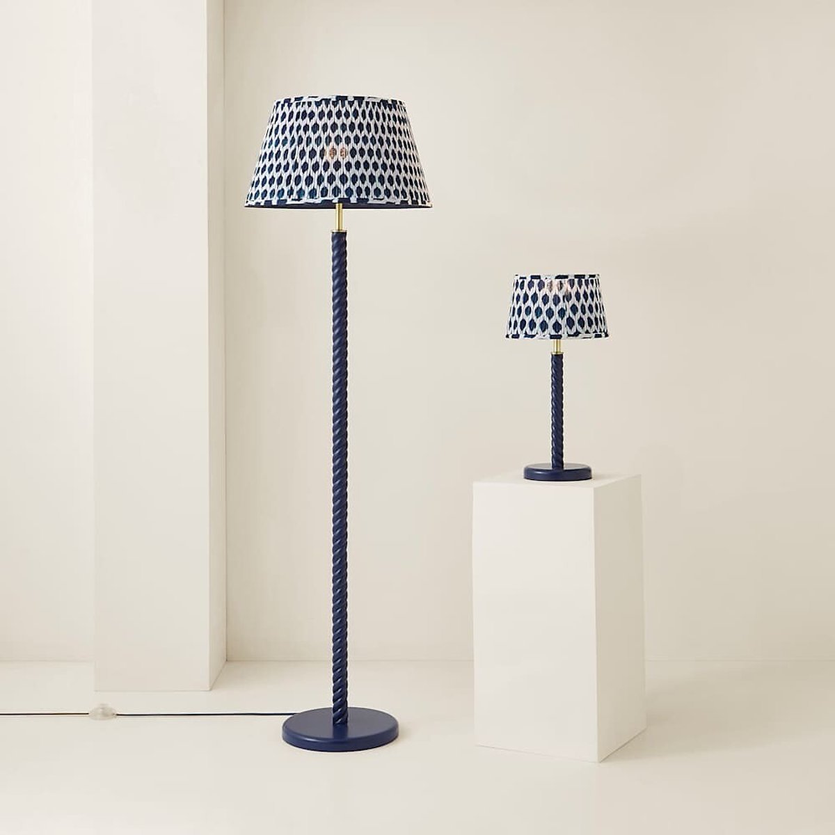 Amalia Twist Table Lamp with Ikat Taper Shade navy blue, SO'HOME