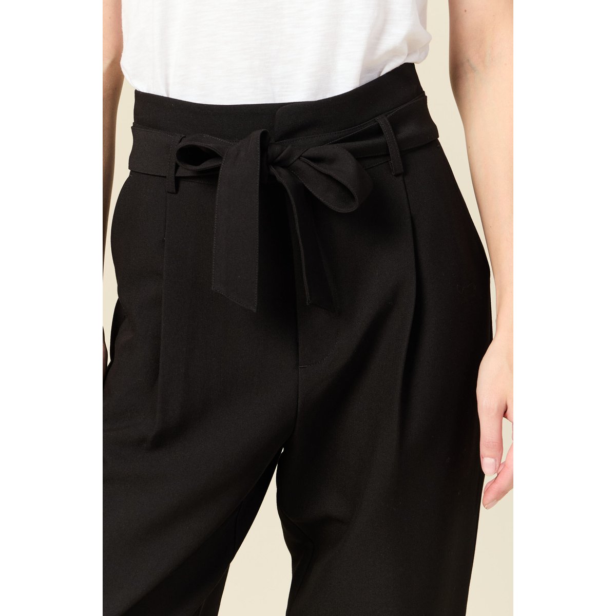 Pantalon carotte taille haute noir, BONOBO
