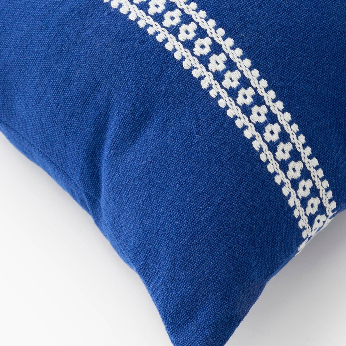 Coussin jacquard, 30x50cm, 100% coton electrique, MONOPRIX