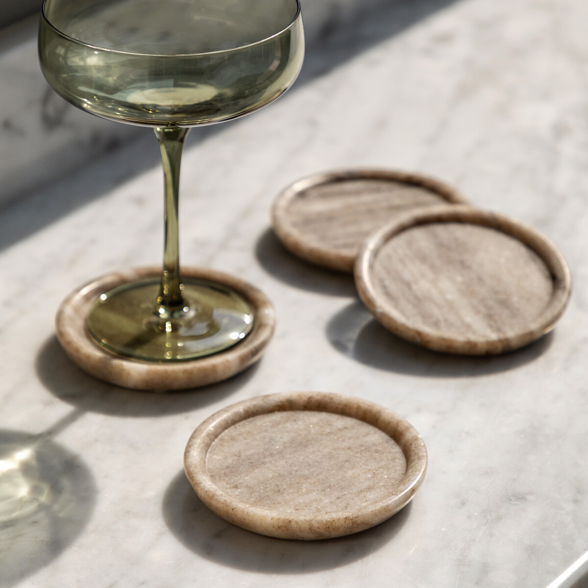 Set of 4 Novi Round Coasters in Beige Marble natural, SO'HOME