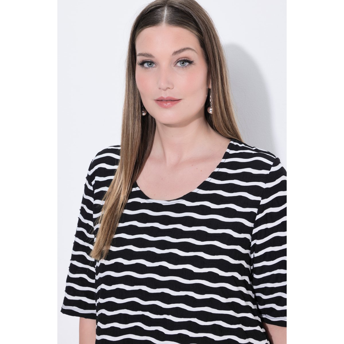 T-shirt col rond et manches courtes noir, ULLA POPKEN