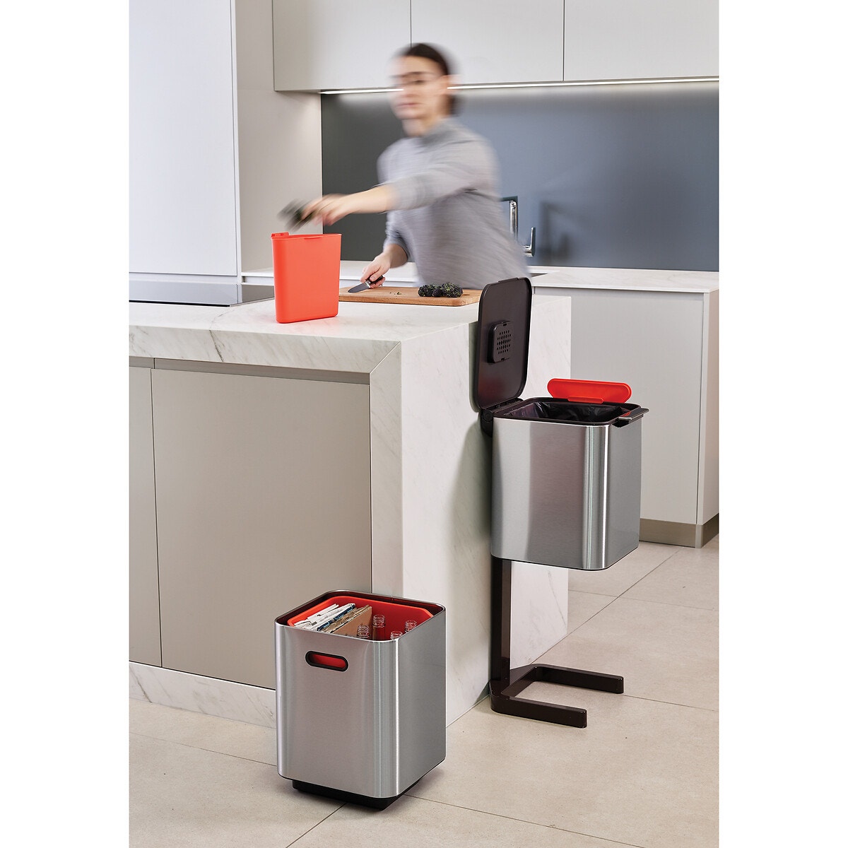 Poubelle Totem 40L tri sélectif 30063 acier, JOSEPH JOSEPH