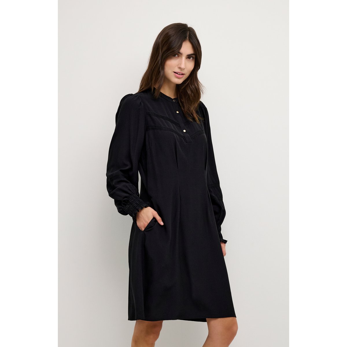 Dress noir, CULTURE