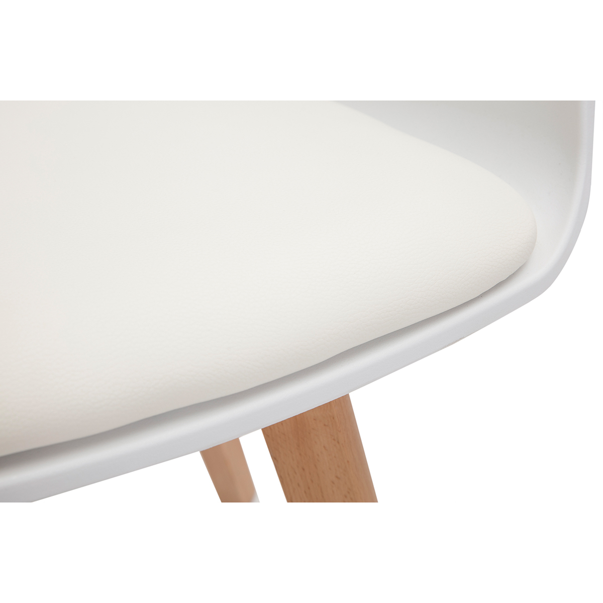 Chaise scandinave pieds bois clair PRISMA blanc, MILIBOO