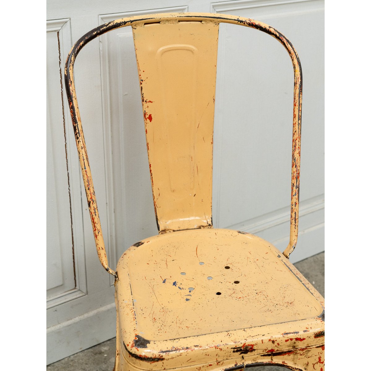 Lot de 3 chaises Tolix orange pastel Alma N°1698 - Bon état orange, DEBONGOUT