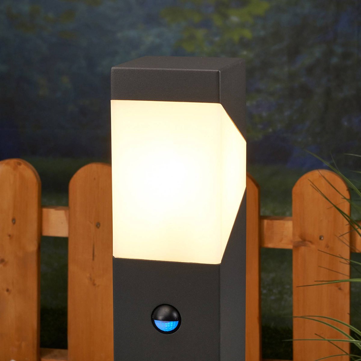 Luminaire extérieur en aluminium moderne gris graphite, blanc opale, LUCANDE
