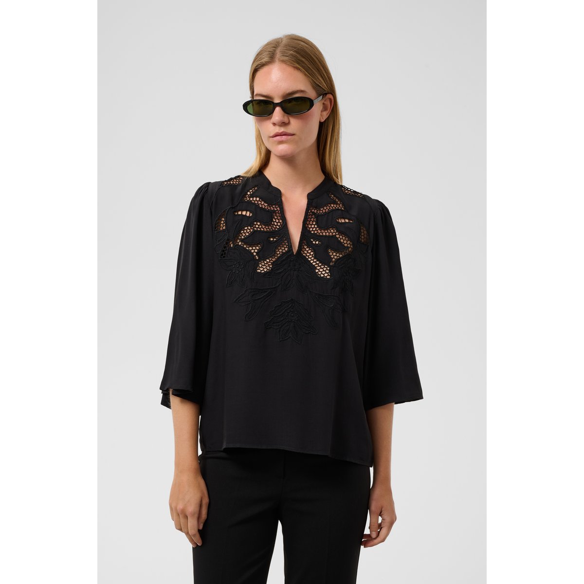 Blouse à manches longues noir black, SOAKED IN LUXURY