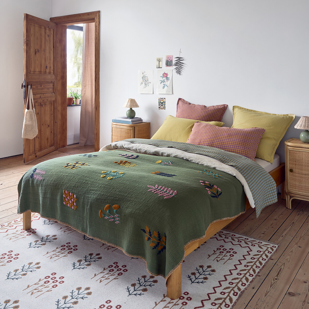 Plaid brodé floral, Justin kaki, LA REDOUTE INTERIEURS