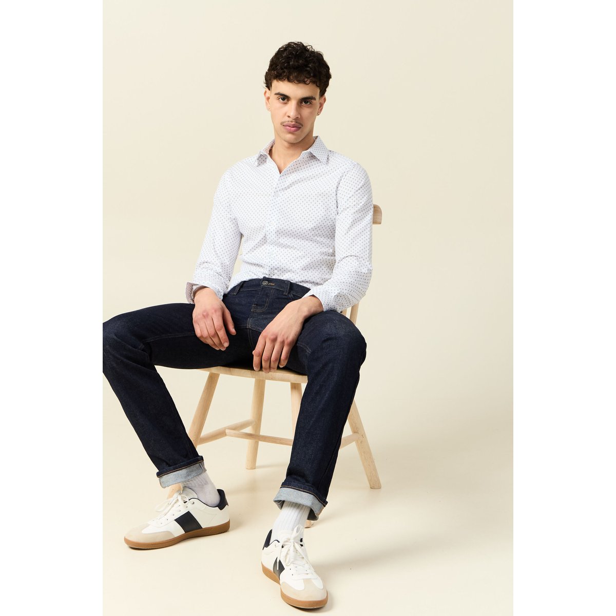 Chemise cintrée en coton manches longues blanc casse, BONOBO