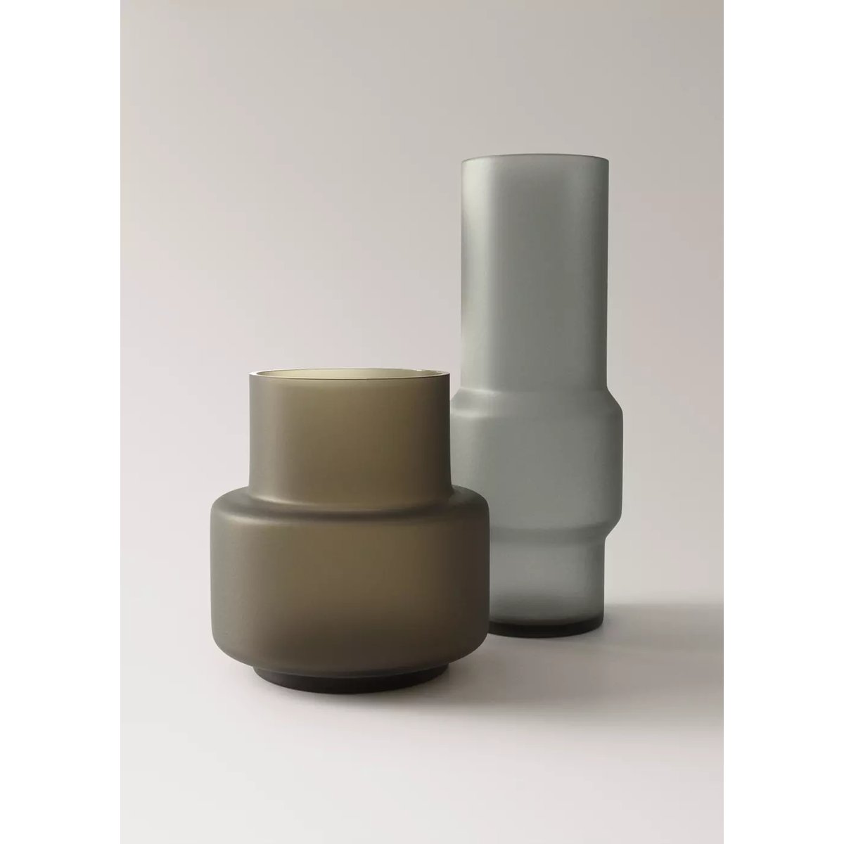 Vase en verre vert marron moyen, MANGO HOME