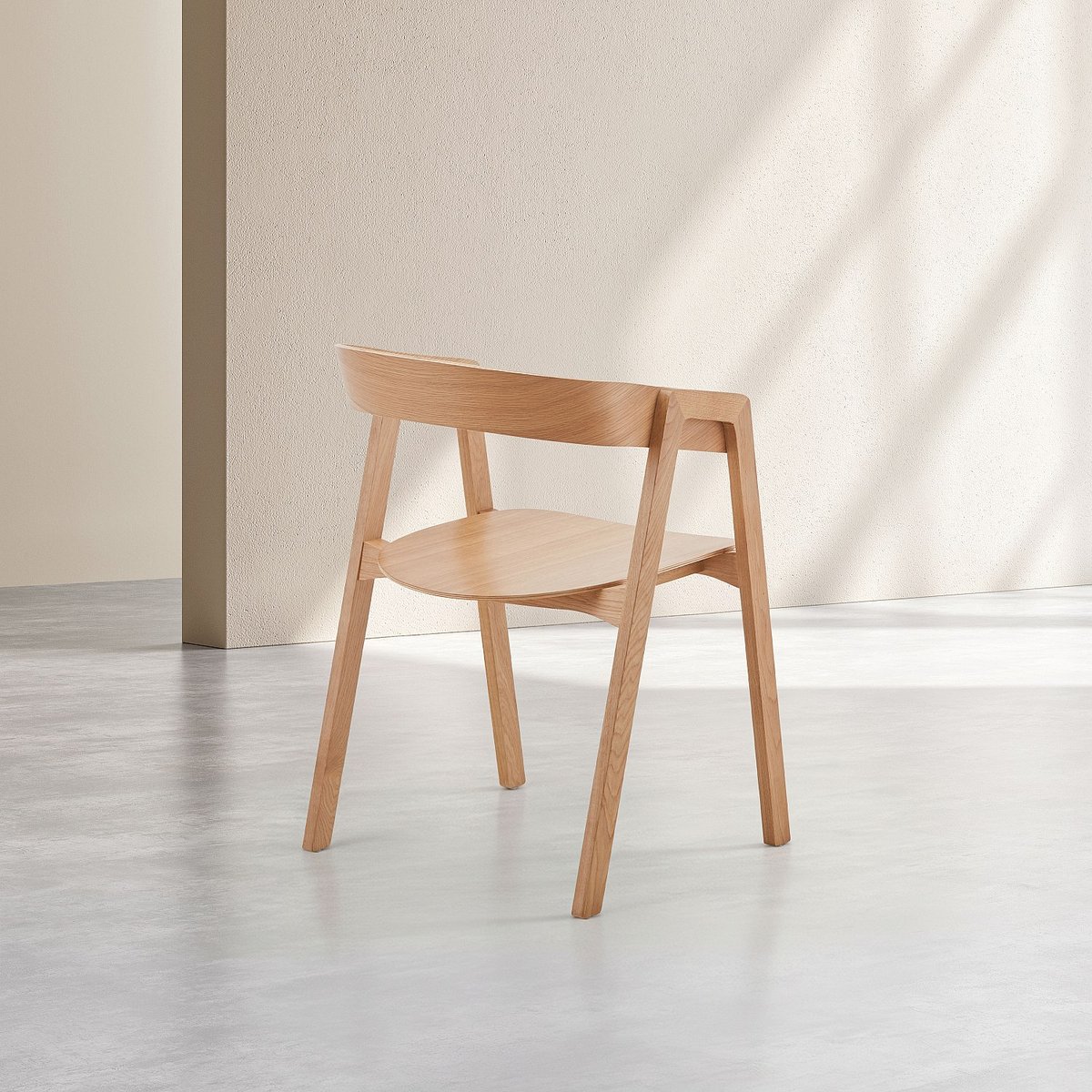 Lot de 2 chaises en chêne massif avec accoudoirs naturel clair, HABITAT