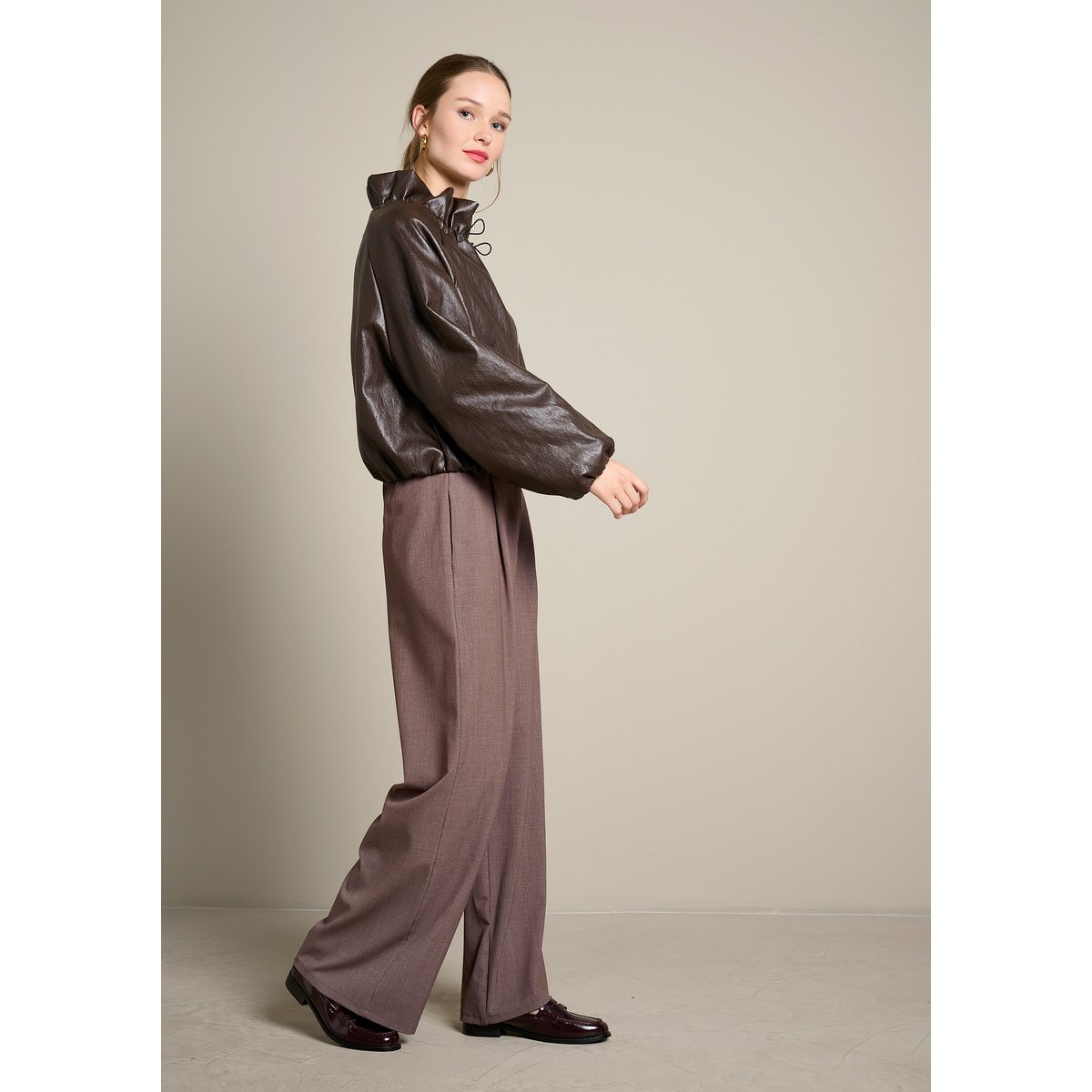 Pantalon tailleur large taupe, LOLALIZA