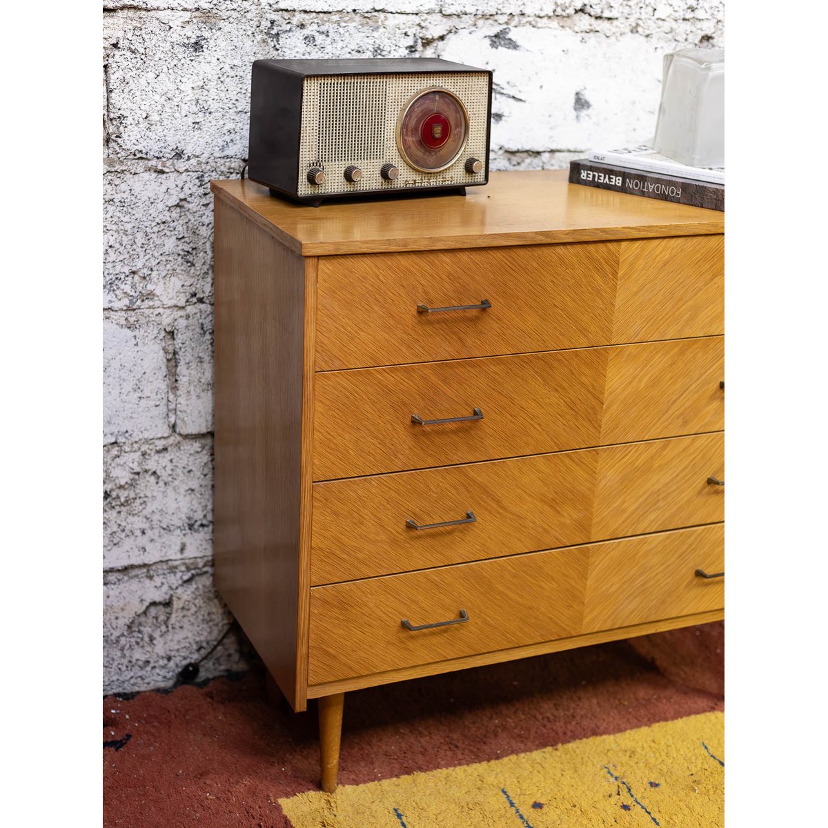 Superbe commode scandinave Olga N°1131 - Bon état bois clair, DEBONGOUT