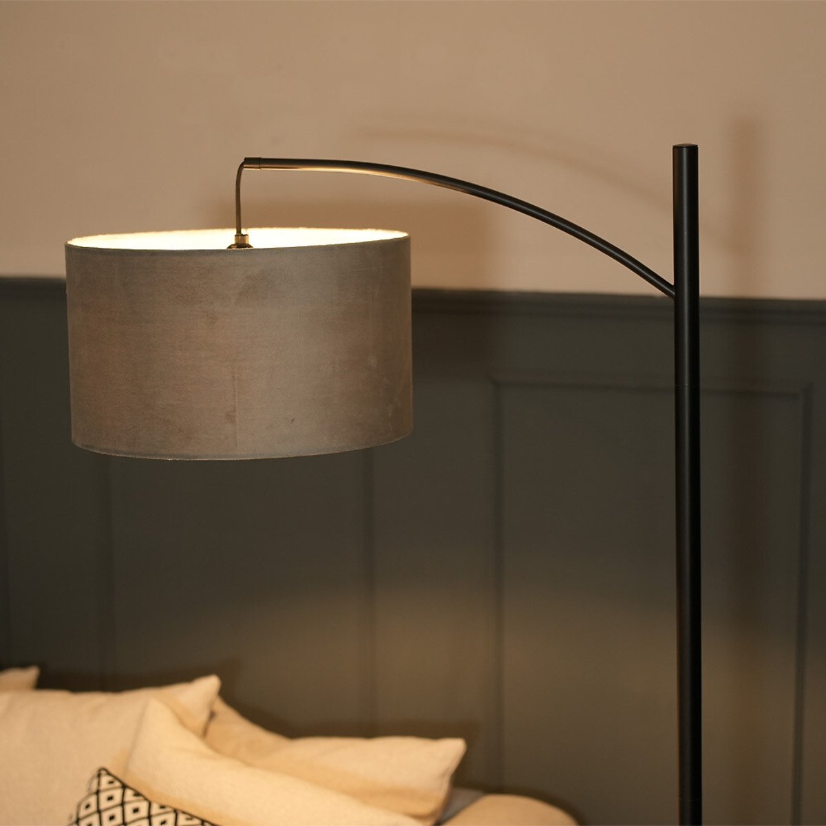 Portofino Black Metal Floor Lamp with Velvet Shade grey, SO'HOME