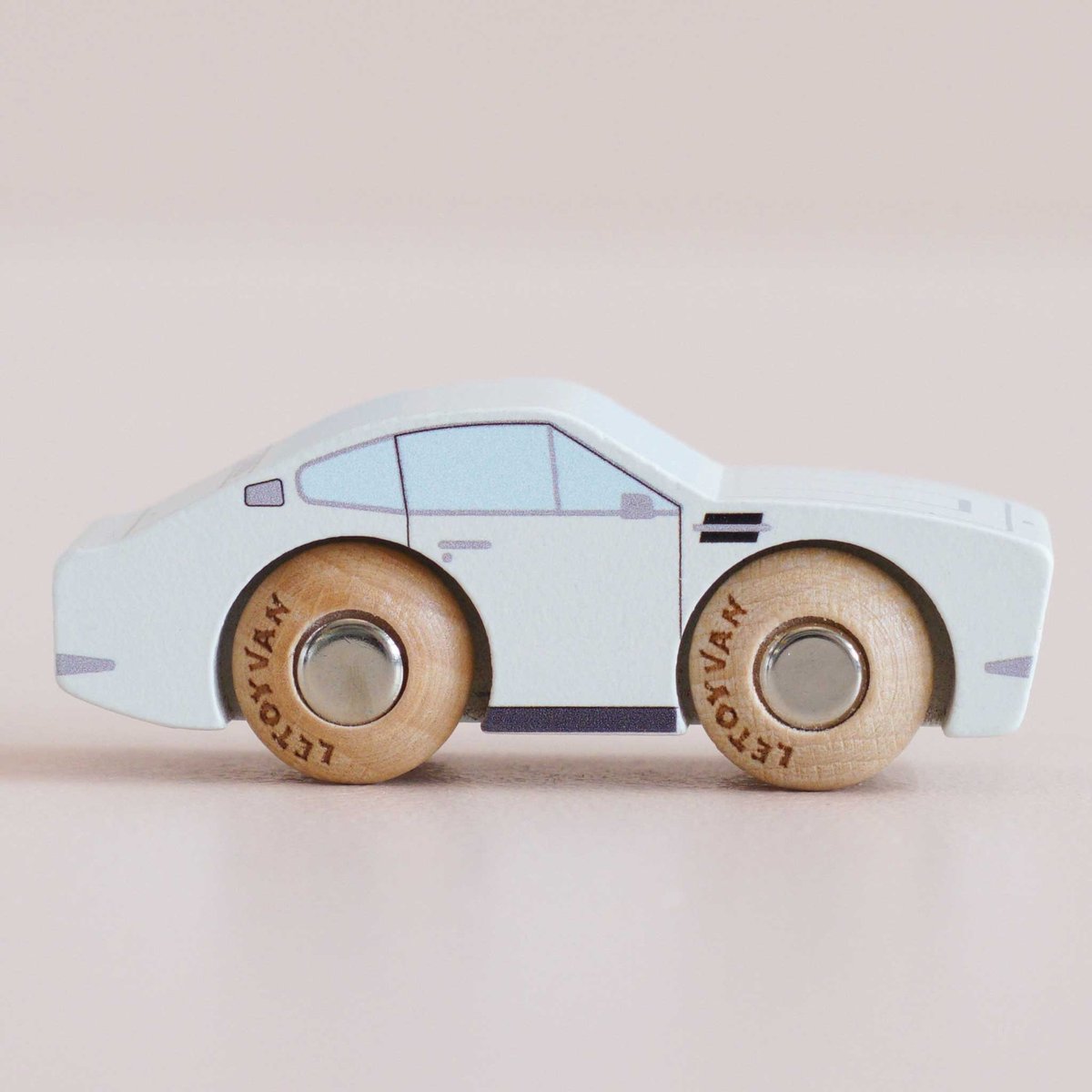 Voiture Aaron No 6 blanc, LE TOY VAN