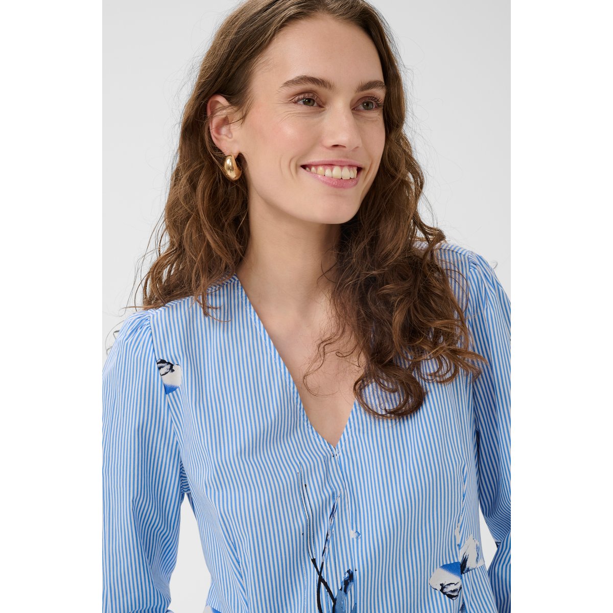 Robe bleu blue flower stripe, CULTURE