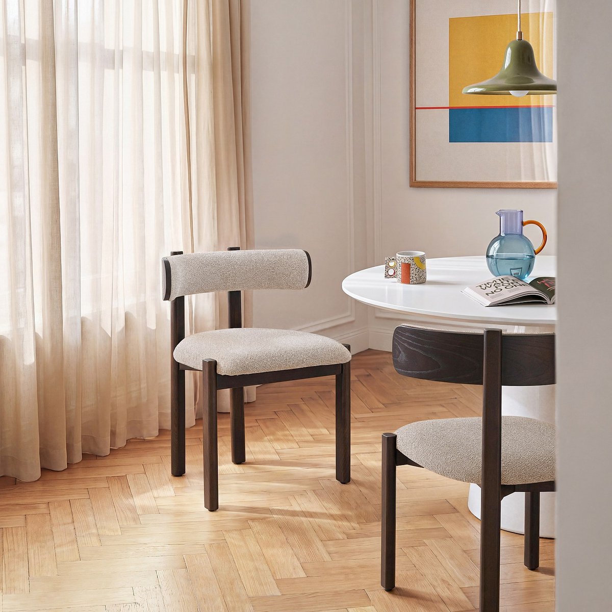 Lot de 2 chaises en tissu et bois massif couleur noyer YOUNA beige, HABITAT
