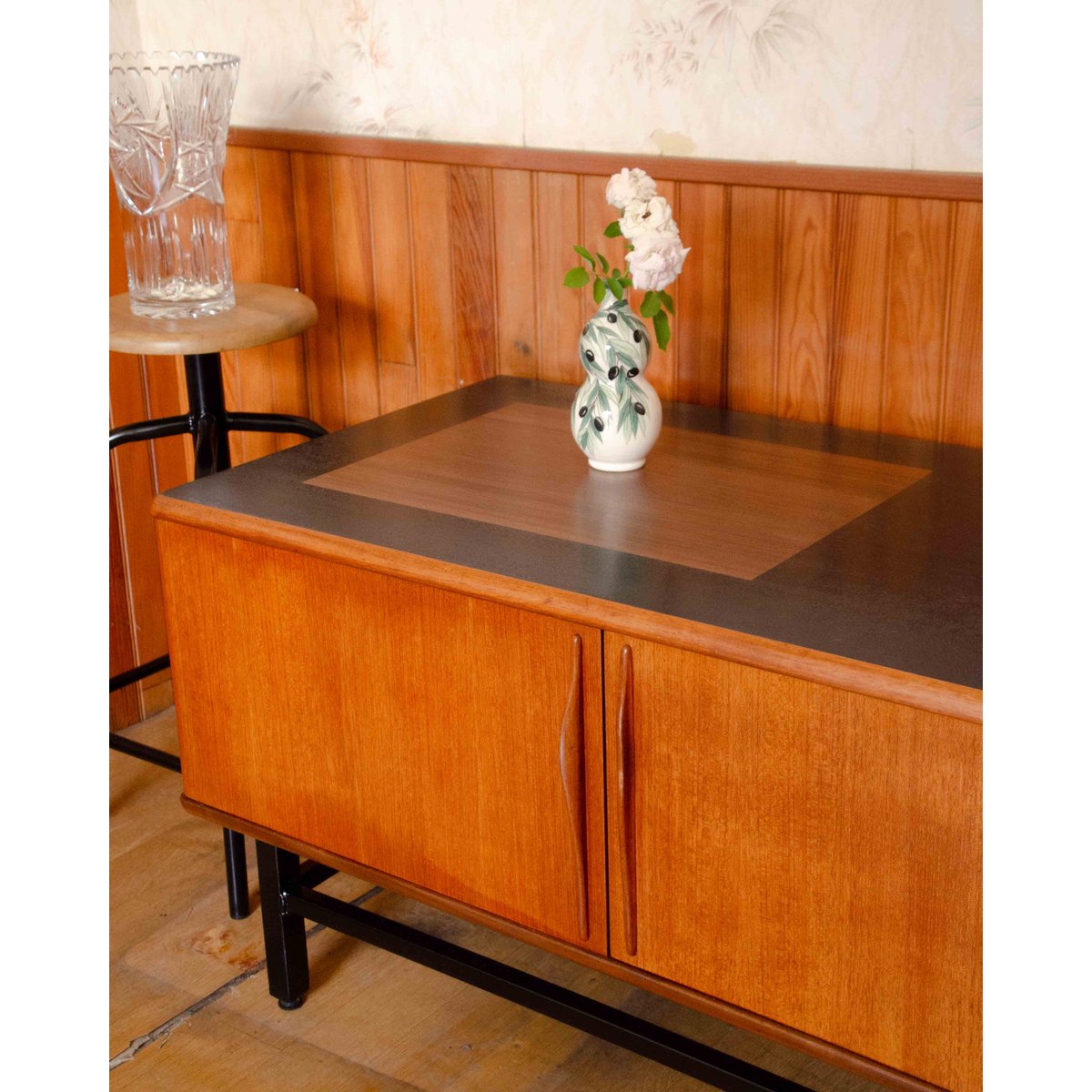 Grande enfilade noire et bois clair Margaret N°507 - Bon état bois clair, DEBONGOUT