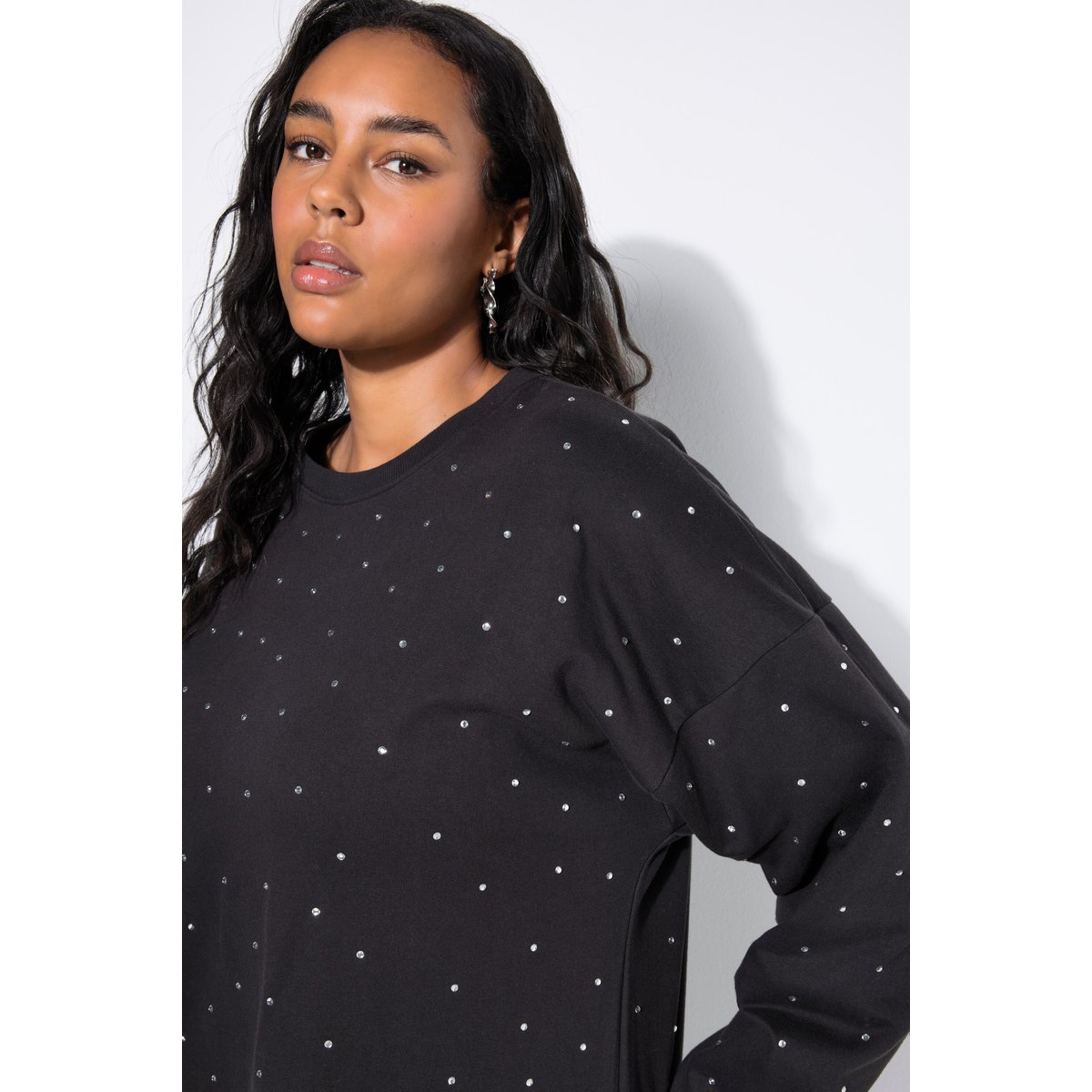 Robe en molleton oversize à strass chiné anthracite, STUDIO UNTOLD