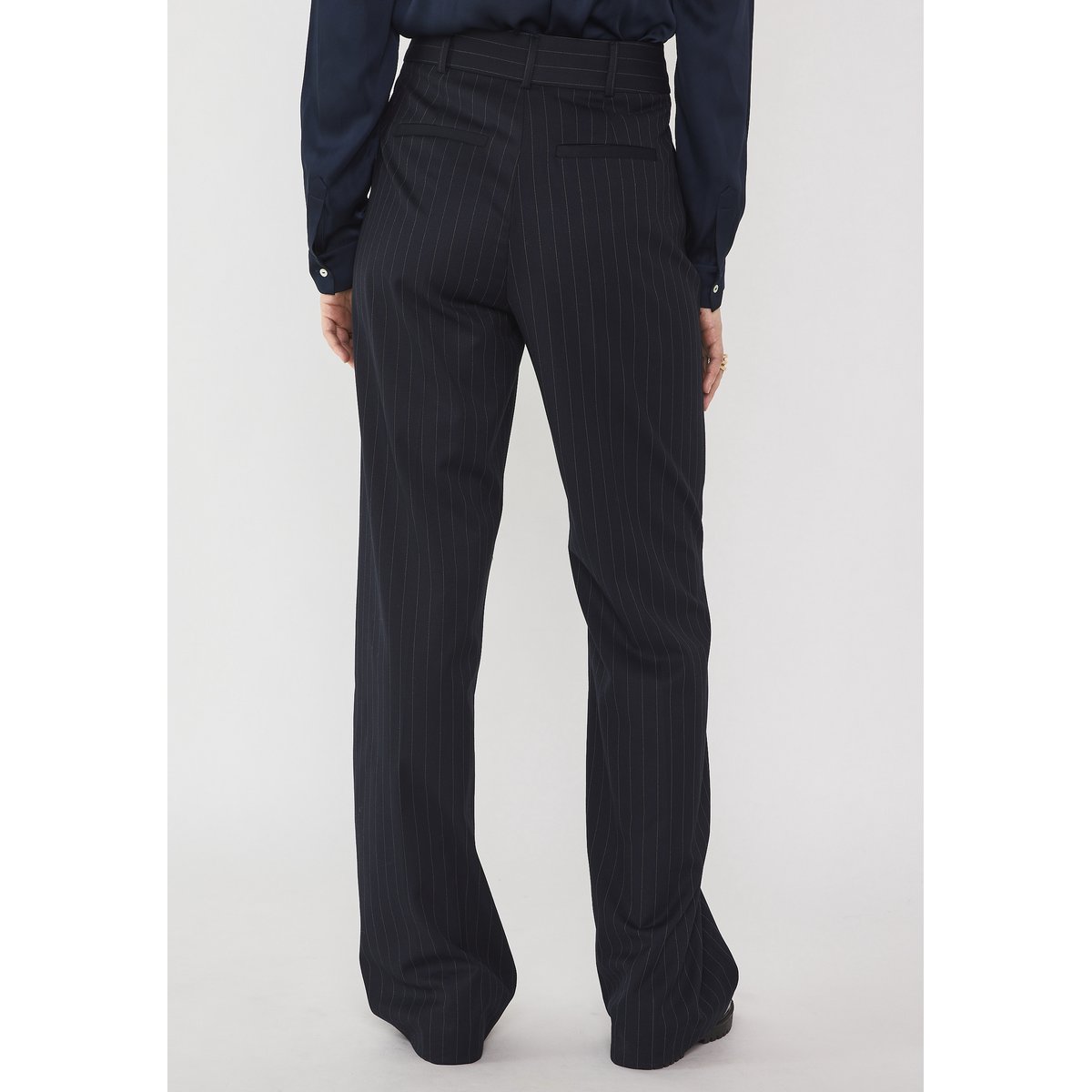 Pantalon de tailleur taille haute rayé LAYLA marine, Maison 123