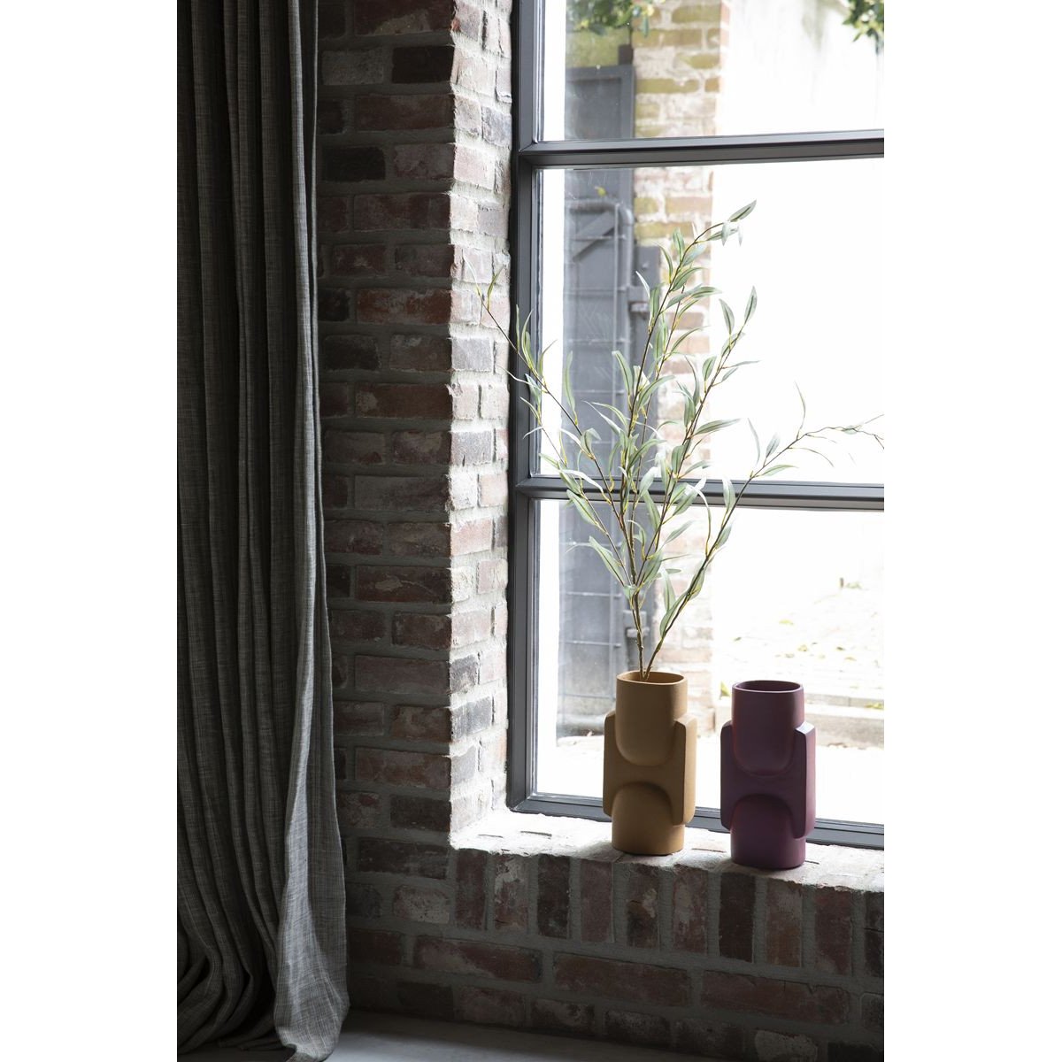 Vase Santos, Aluminium, 25,5 cm rouge, DUTCHBONE