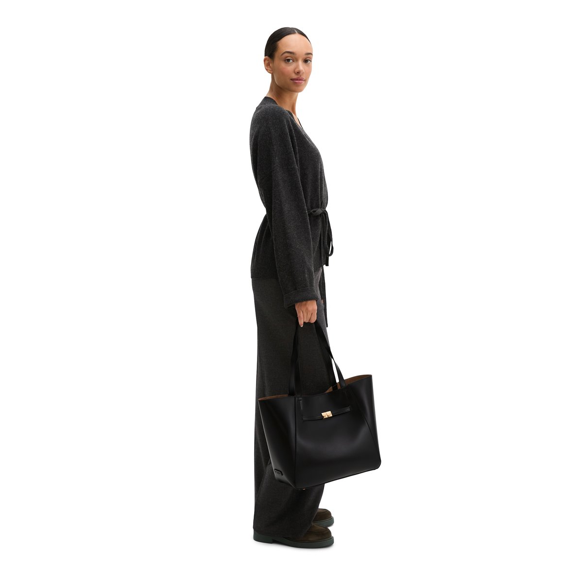 Sac cabas modèle Tessa avec pochette intérieure amovible noir, MARC O'POLO