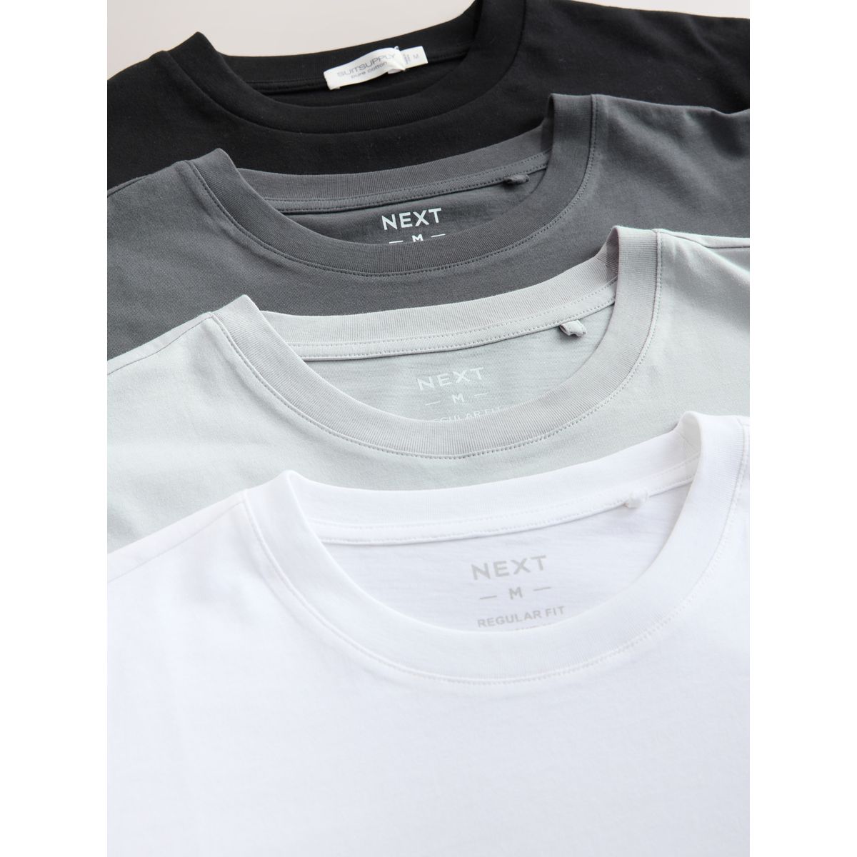 T-shirt, lot de 4 bleu marine/noir/blanc/gris, NEXT