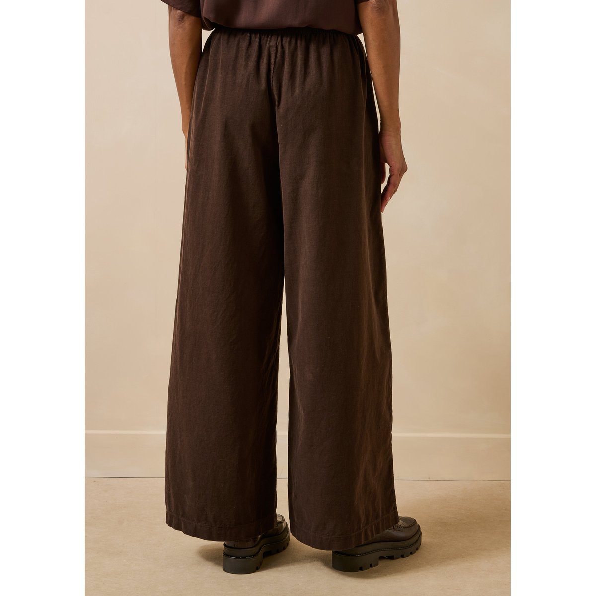 Pantalon en velours côtelé taille élastiquée ganache, LA FEE MARABOUTEE