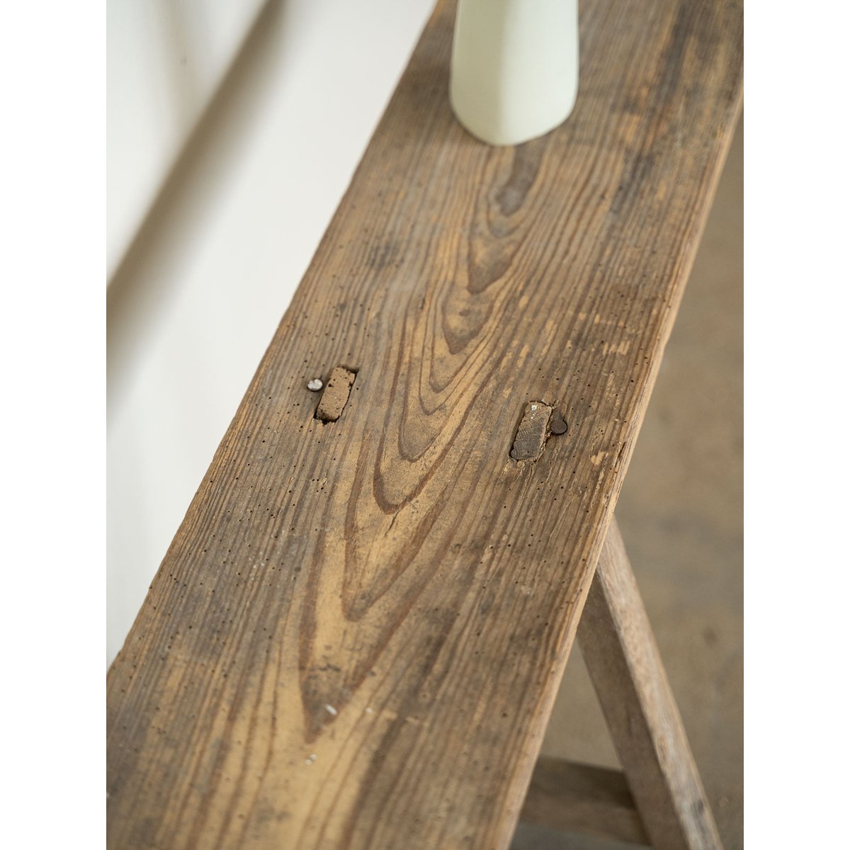 Banc de ferme en bois Antoine N°531 - Bon état bois clair, DEBONGOUT