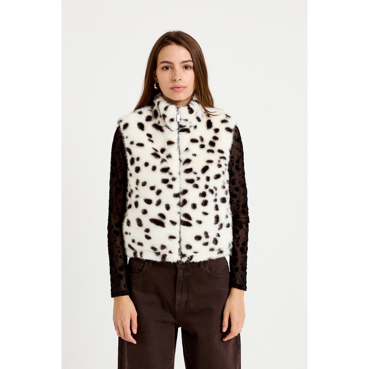 Veste sans manches col montant noir, CACHE CACHE