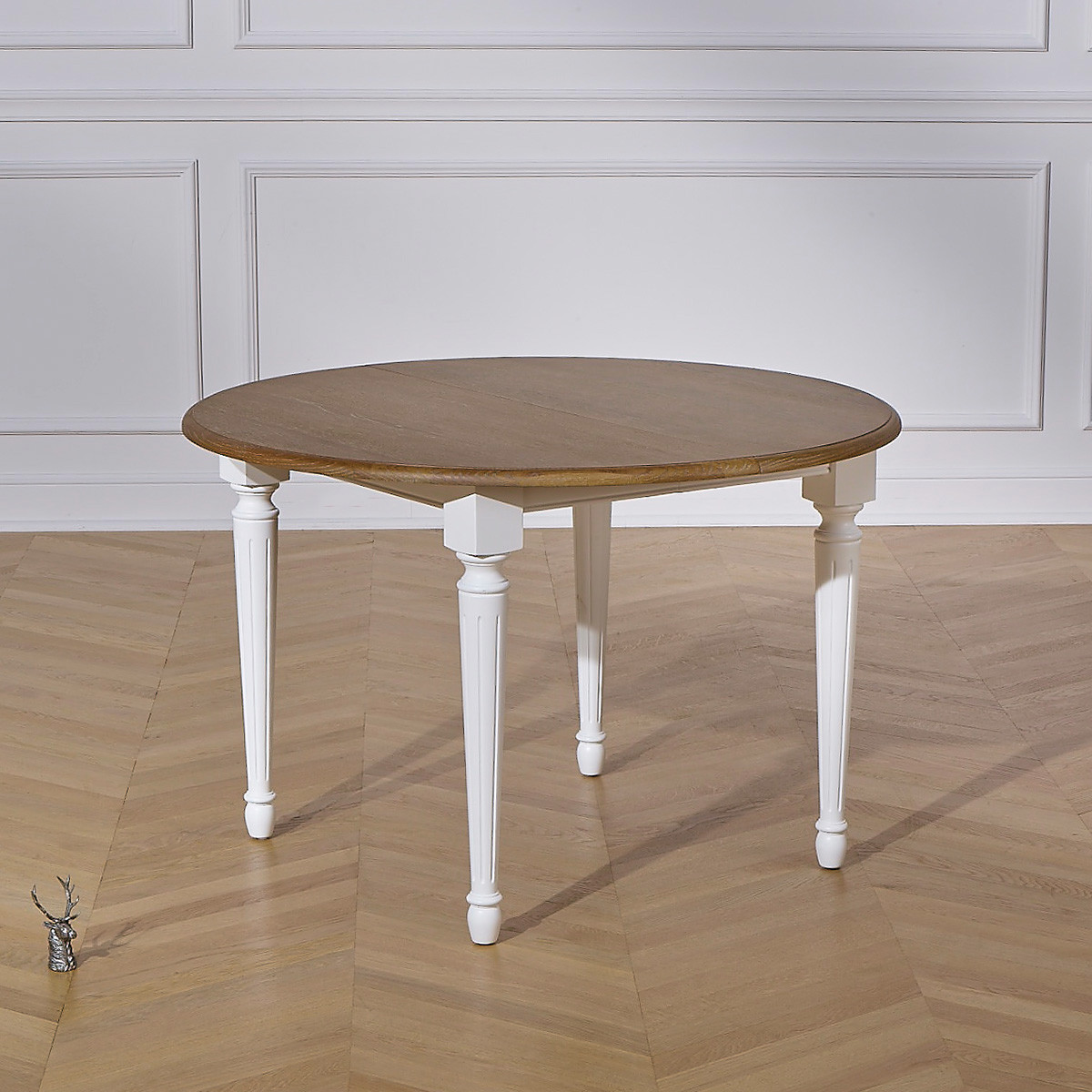 Table ronde en chêne 1 rallonge 4/6 couverts ARLINGTON blanc, ROBIN DES BOIS