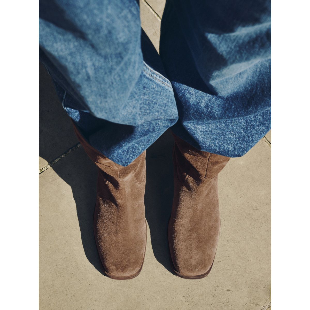 Bottines mi-hautes style western en cuir marron chocolat, NEXT