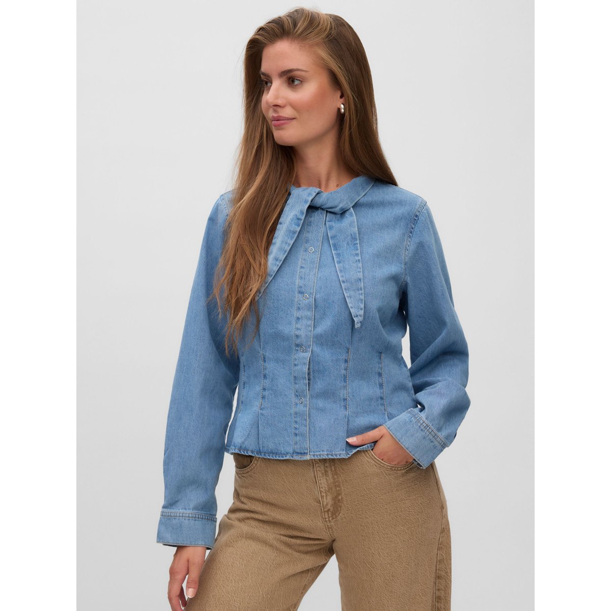 Chemise En Denim light blue denim, VERO MODA