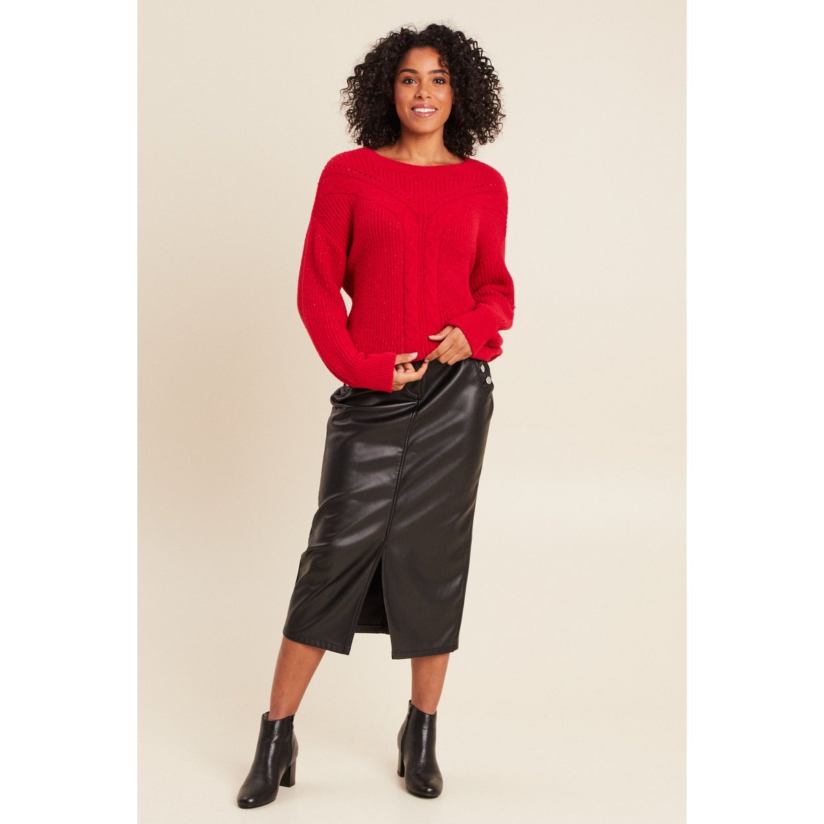 Pull col rond avec détail de torsades rouge, BREAL