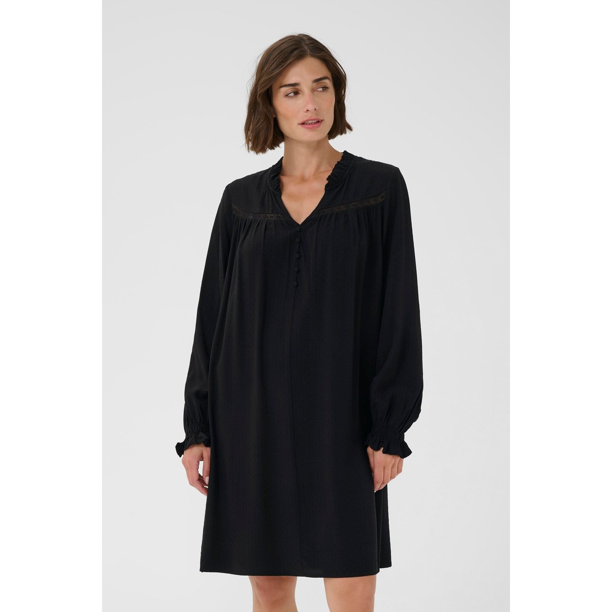 Robe noir, CULTURE