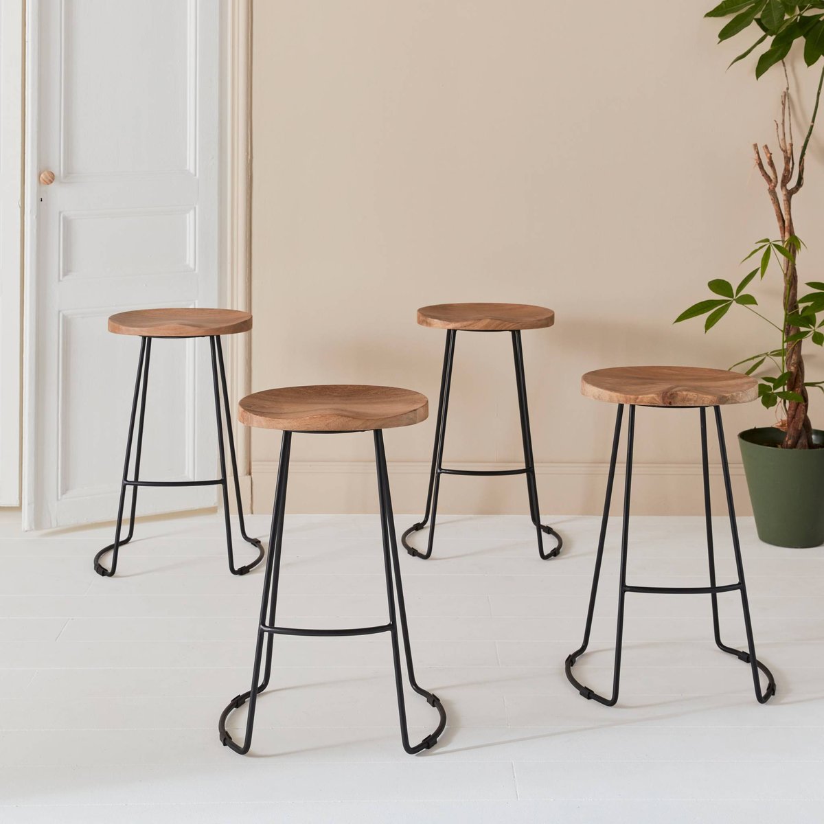 Tabouret de bar bois de manguier et acier 65cm avec repose pieds (lot de 4) JAYA naturel, SWEEEK